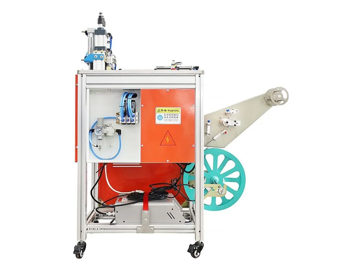 Ultrasonic Satin Ribbon Cutting Machine with Mark Positioning and Stacker