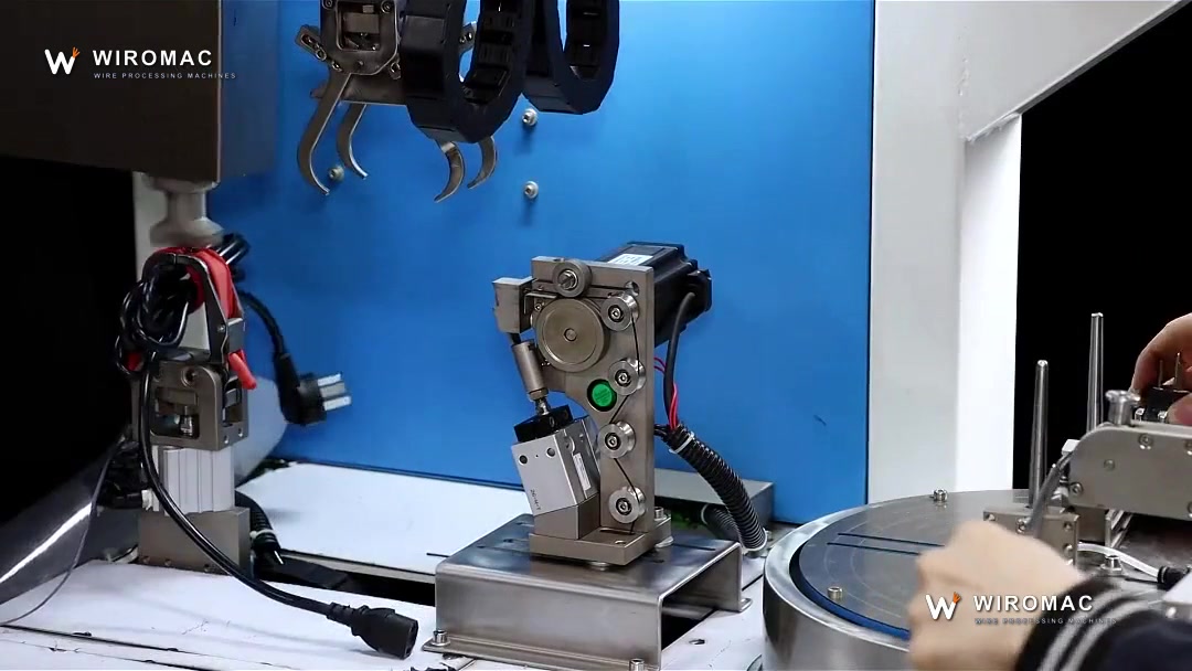 Automatic Figure-8 Cable Winding and Binding Machine for Power Cords WM-4815